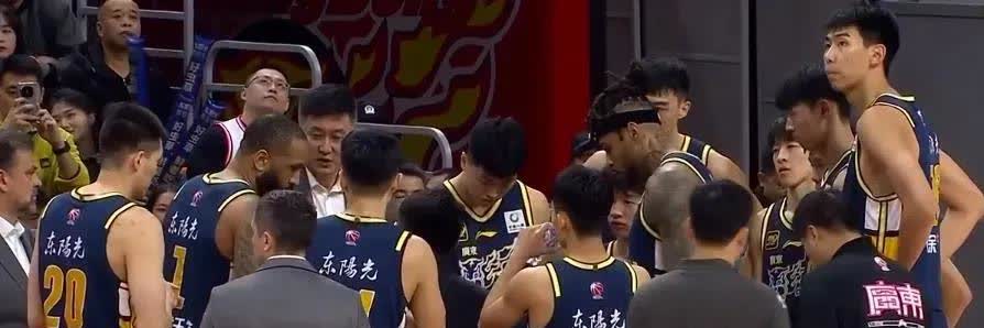 od体育平台-辽宁队送给对手惨败，实力强劲(辽宁队送给对手惨败,实力强劲的球员)