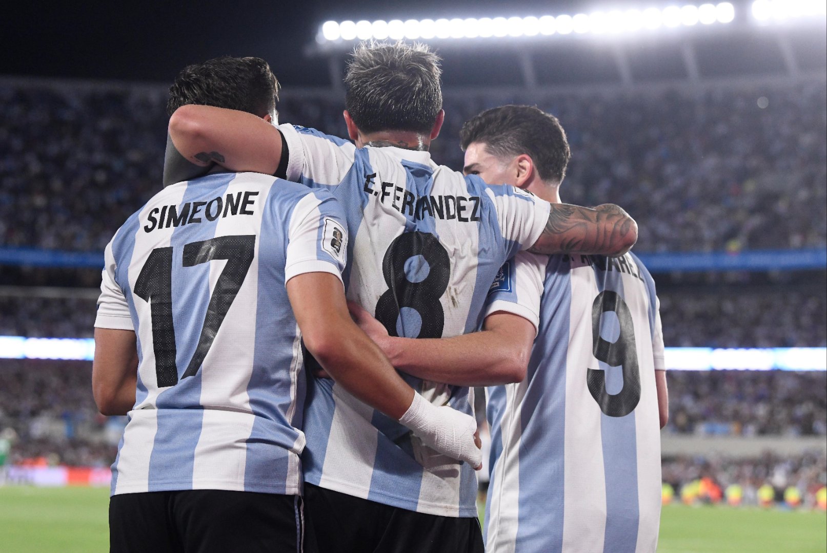 od体育网站-阿根廷队遭遇连败，教练组施压