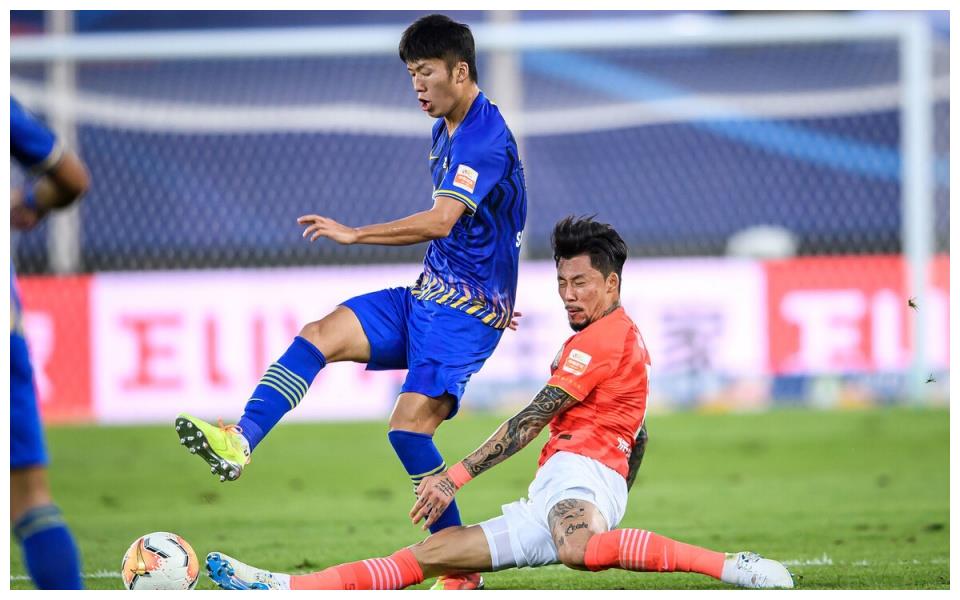 od体育新闻-裁判严肃执行比赛规则，不留情面