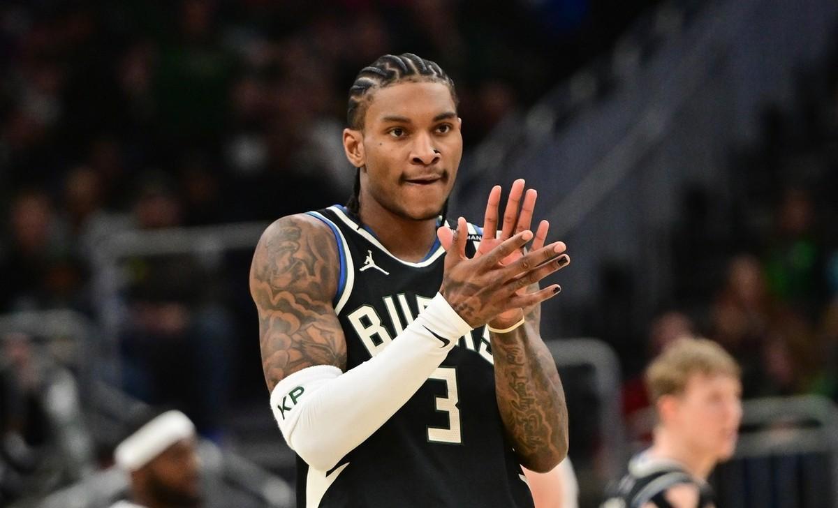 od体育官方登录入口-雄鹿伤痛难敌爵士逆袭，球队客场输球