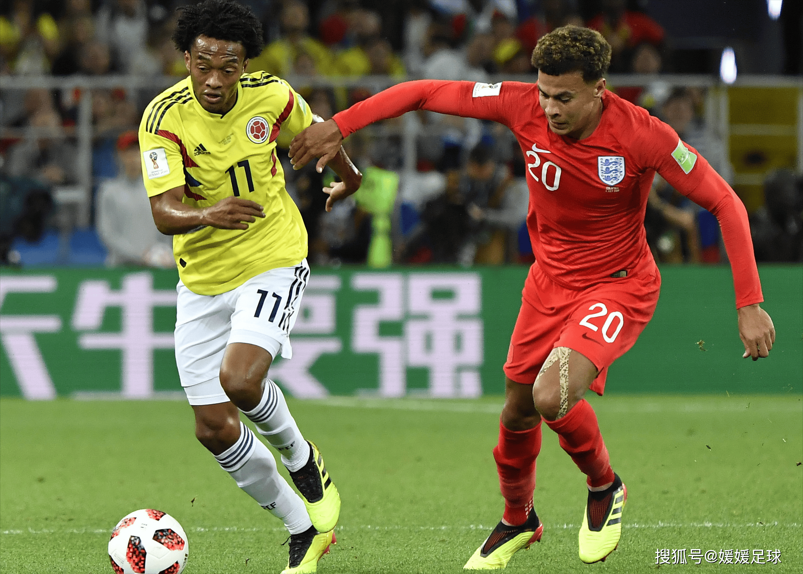 足球比赛的紧凑节奏令人着迷 足球比赛的紧凑节奏令人着迷