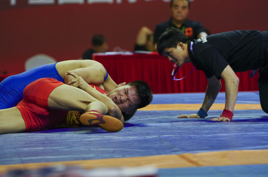 od体育链接-欧洲赛场热火朝天，球员全力以赴