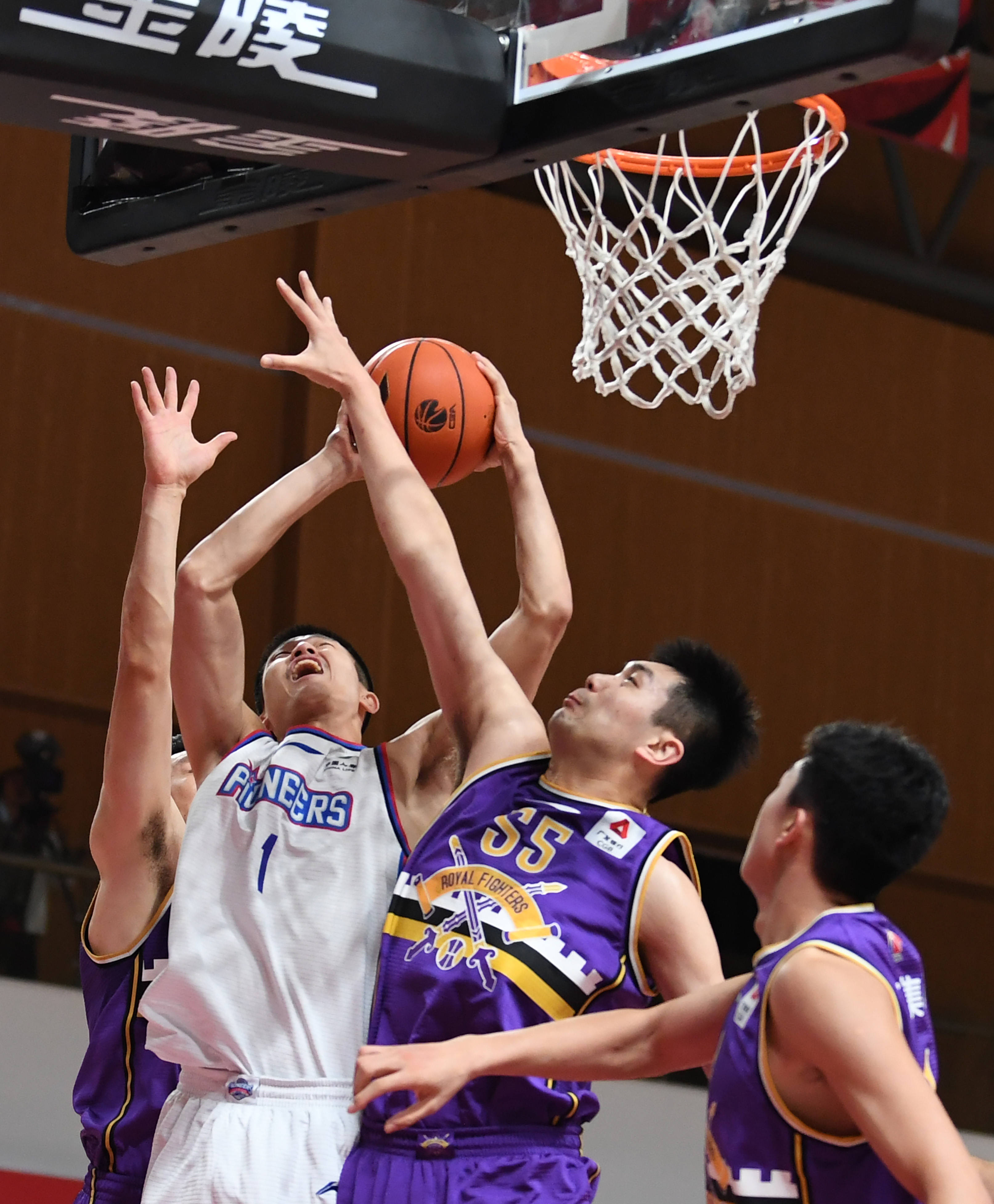 od体育新闻-精彩CBA篮球赛即将打响，球迷热情加剧的简单介绍