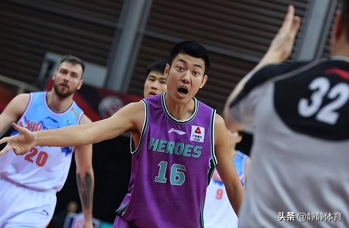 山东男篮一鼓作气,逆转胜利让球迷欢呼的简单介绍 山东男篮一鼓作气,逆转胜利让球迷欢呼的简单介绍