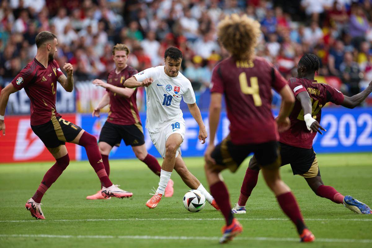 od体育网站入口-克罗地亚队主场战胜斯洛文尼亚晋级